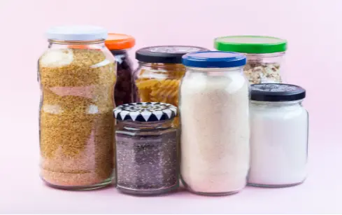 Bulk Food in Glass Jars; example of reducing plastic